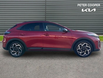 Used Kia XCeed 2023 for sale - 77696312: Photo