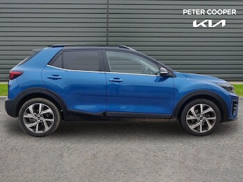 Used Kia Stonic 2022 for sale - 77550486: Photo