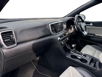 Used Kia Sportage 2021 for sale - 76361493: Photo