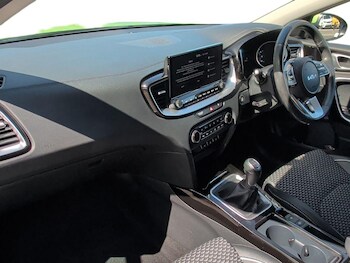 Used Kia XCeed 2024 for sale - 78301540: Photo