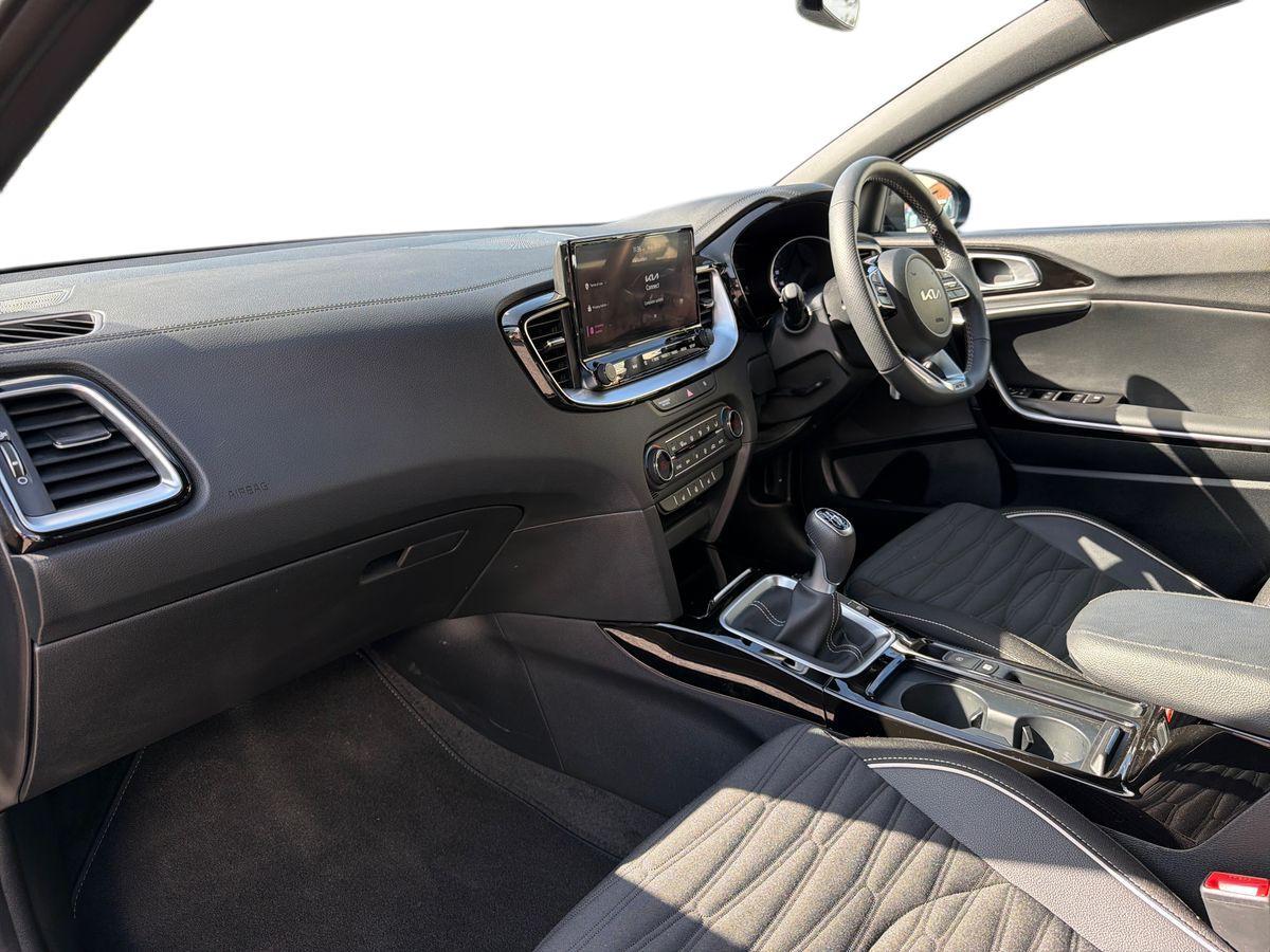 Used Kia XCeed for sale - 76990012: Photo 2