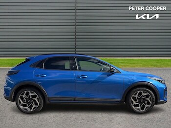 Used Kia XCeed 2025 for sale - 76990012: Photo