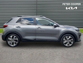 Used Kia Stonic 2023 for sale - 78447280: Photo