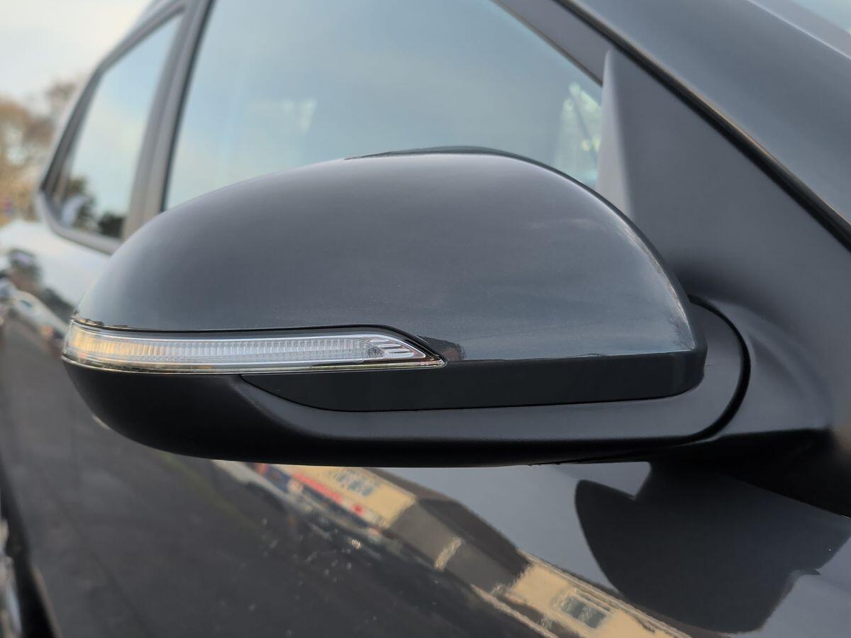 Used Kia Stonic 2023 for sale - 76964579: Photo 21