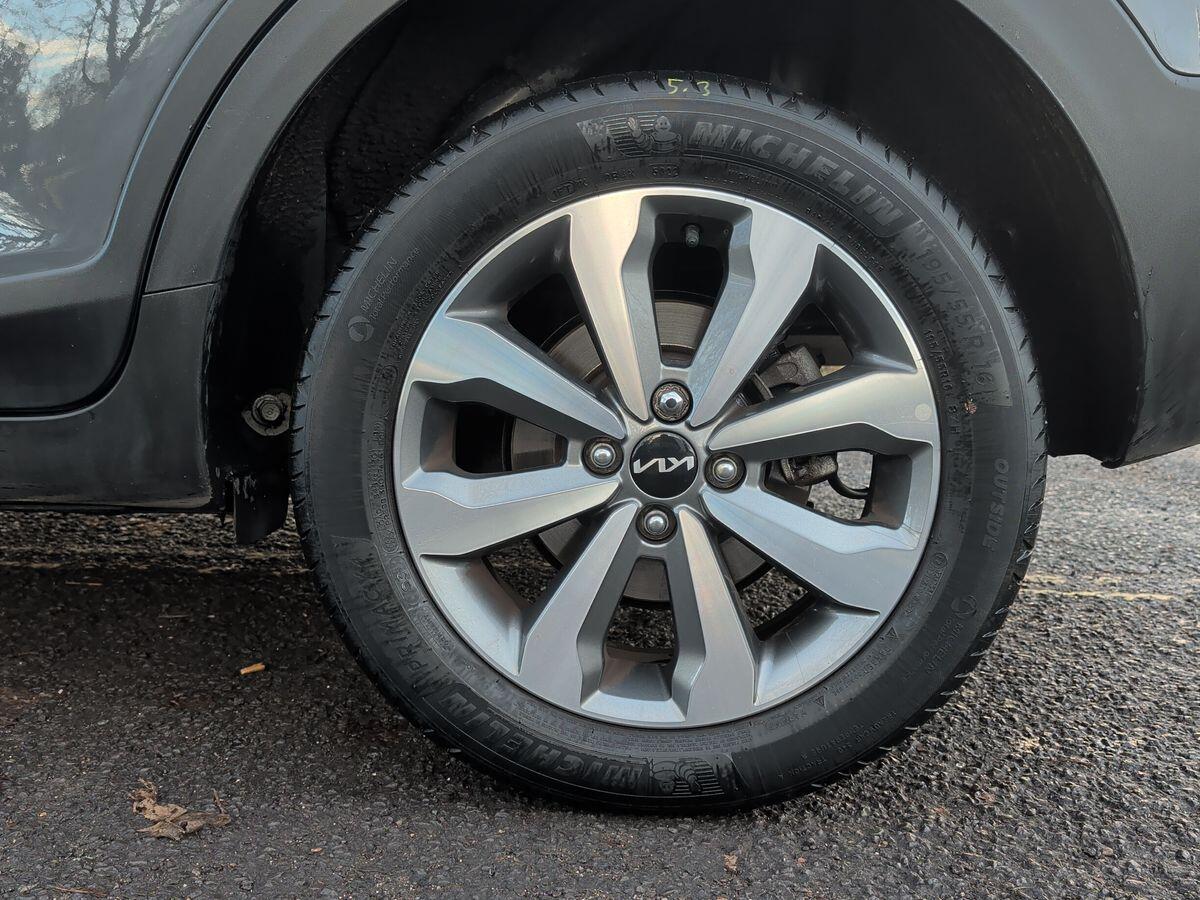 Used Kia Stonic 2023 for sale - 76964579: Photo 31