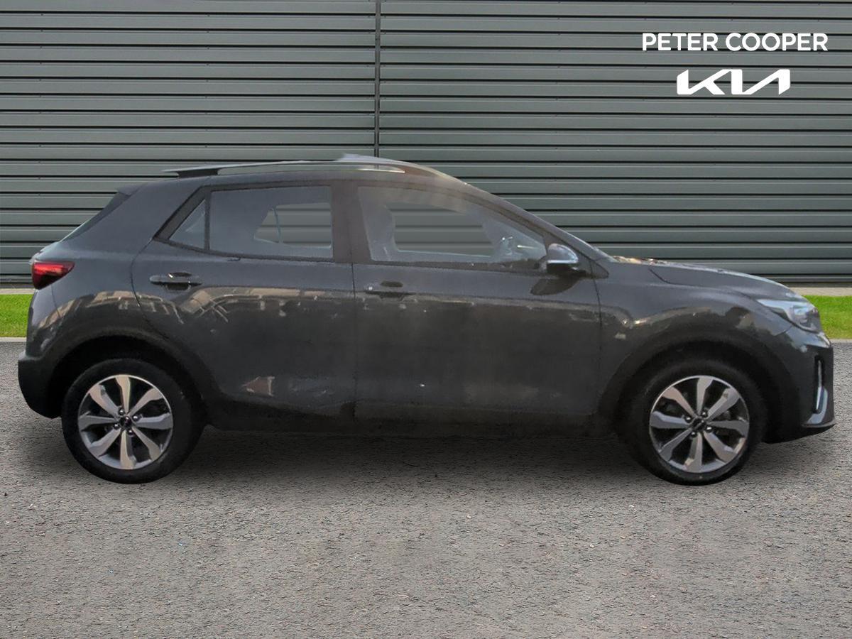 Used Kia Stonic 2023 for sale - 76964579: Photo 4