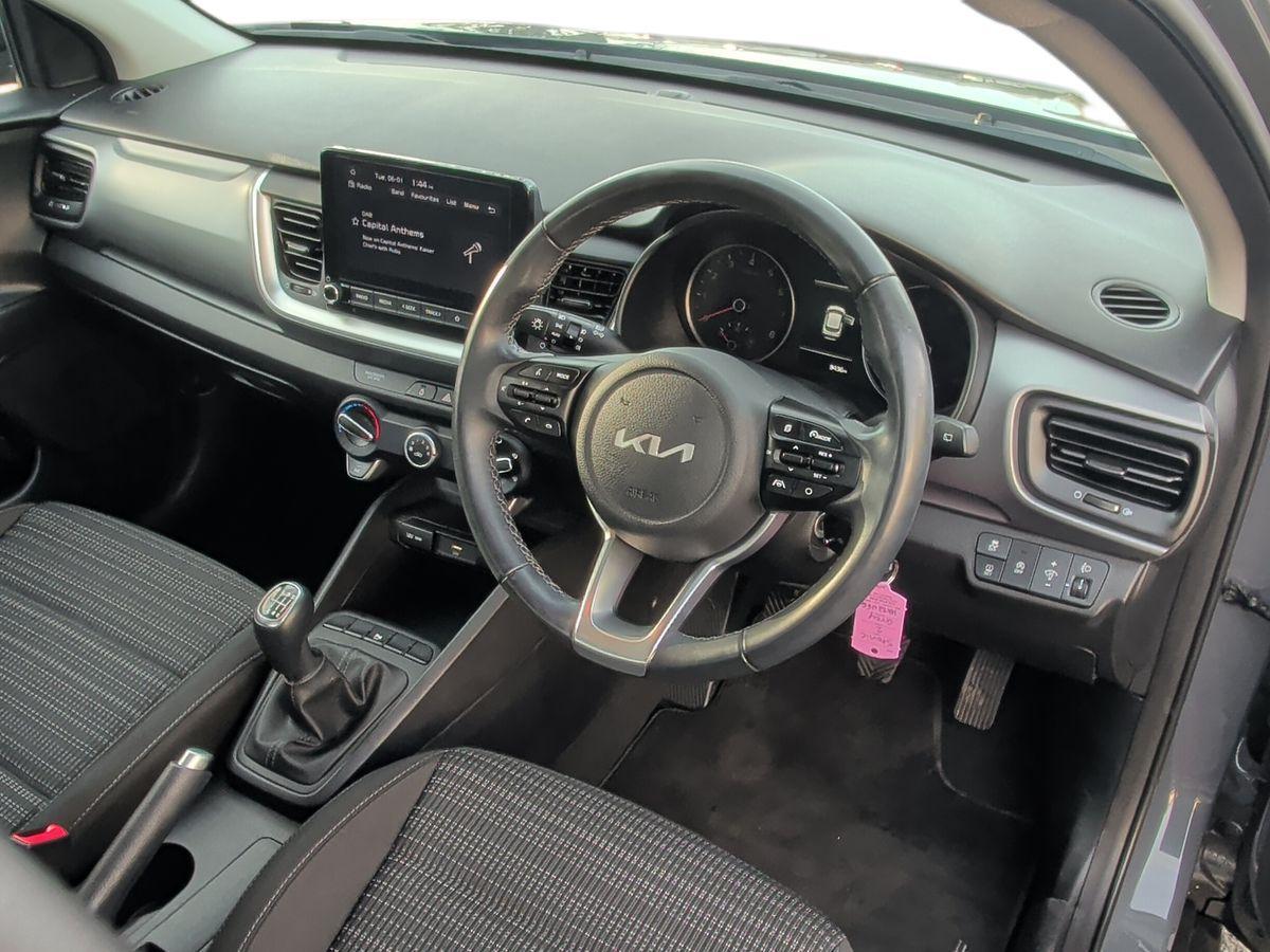 Used Kia Stonic 2023 for sale - 76964579: Photo 6