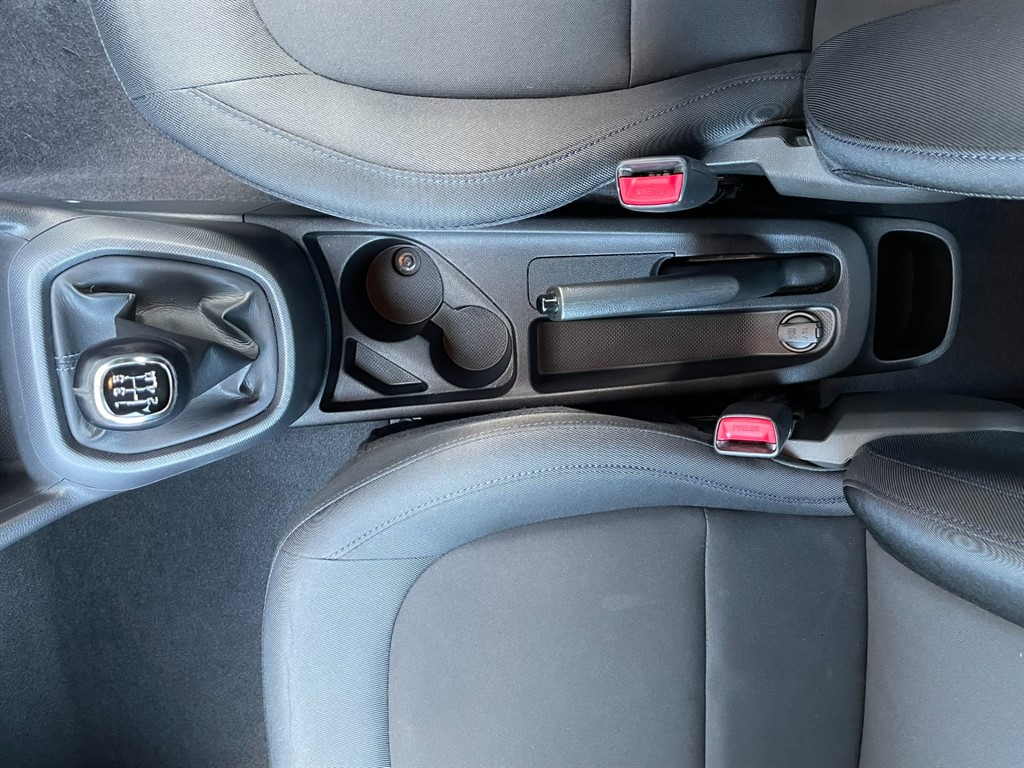 Used Hyundai i10 2018 for sale - 77718312: Photo 11