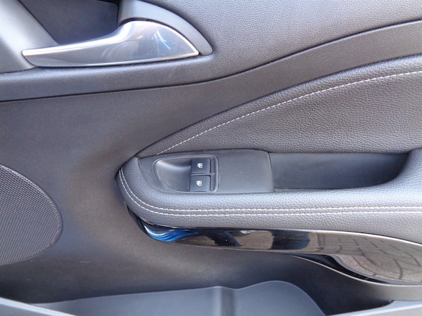 Used Vauxhall ADAM 2015 for sale - 75571995: Photo 13