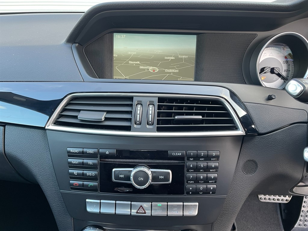 Used Mercedes-Benz C Class 2014 for sale - 77988833: Photo 12