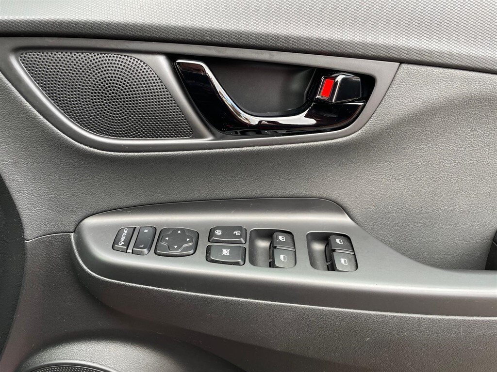 Used Hyundai KONA 2018 for sale - 76384695: Photo 15