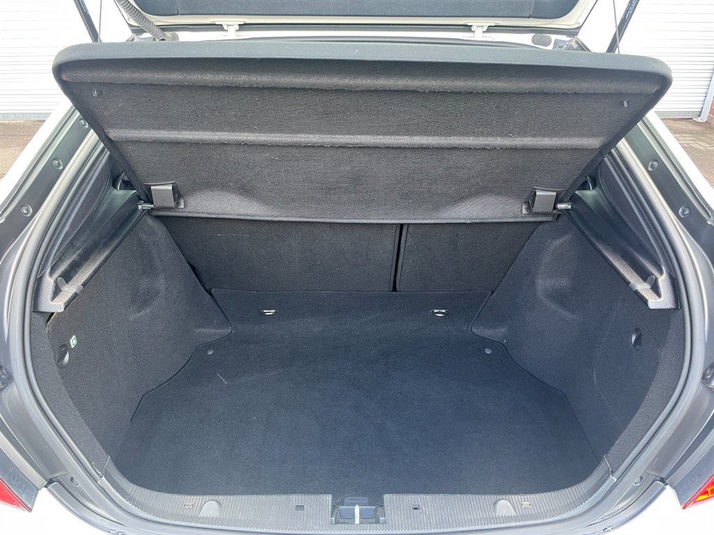 Used Mercedes-Benz CLC Class 2010 for sale - 77877938: Photo 16