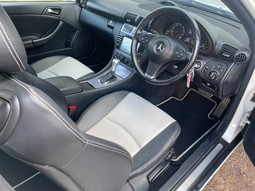 Used Mercedes-Benz CLC Class 2010 for sale - 77877938: Photo 6