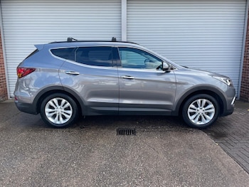 Used Hyundai Santa Fe 2016 for sale - 78624656: Photo