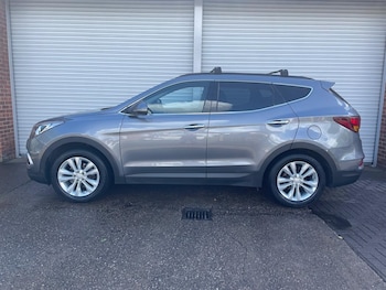 Used Hyundai Santa Fe 2016 for sale - 78624656: Photo