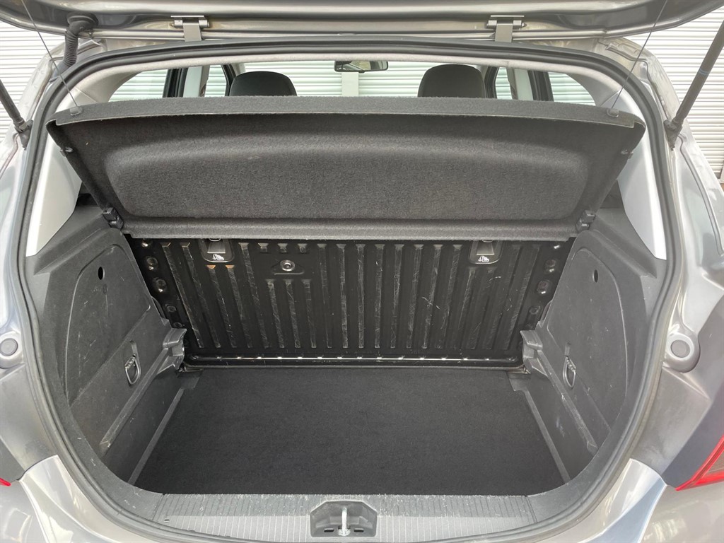 Used Vauxhall Corsa 2016 for sale - 76366693: Photo 16