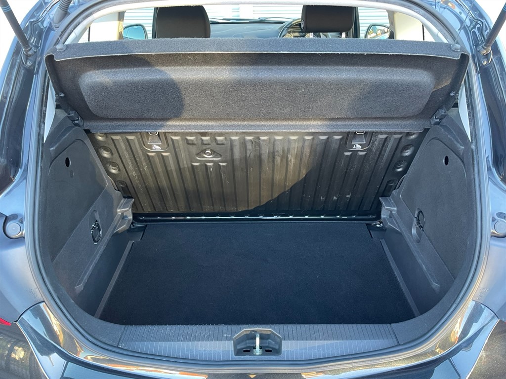 Used Vauxhall Corsa 2016 for sale - 76661233: Photo 15