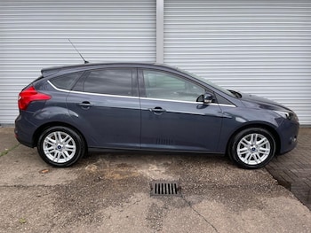 Used Ford Focus 2012 for sale - 75702862: Photo