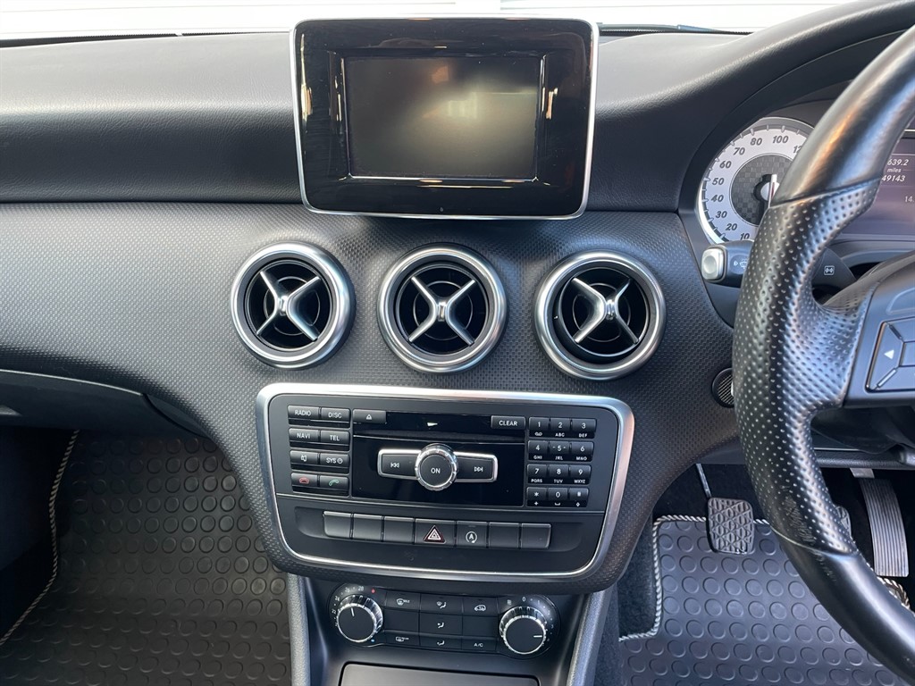 Used Mercedes-Benz A-Class 2015 for sale - 76603074: Photo 14