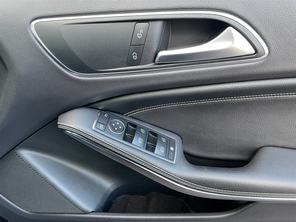 Used Mercedes-Benz A-Class 2015 for sale - 76603074: Photo 16