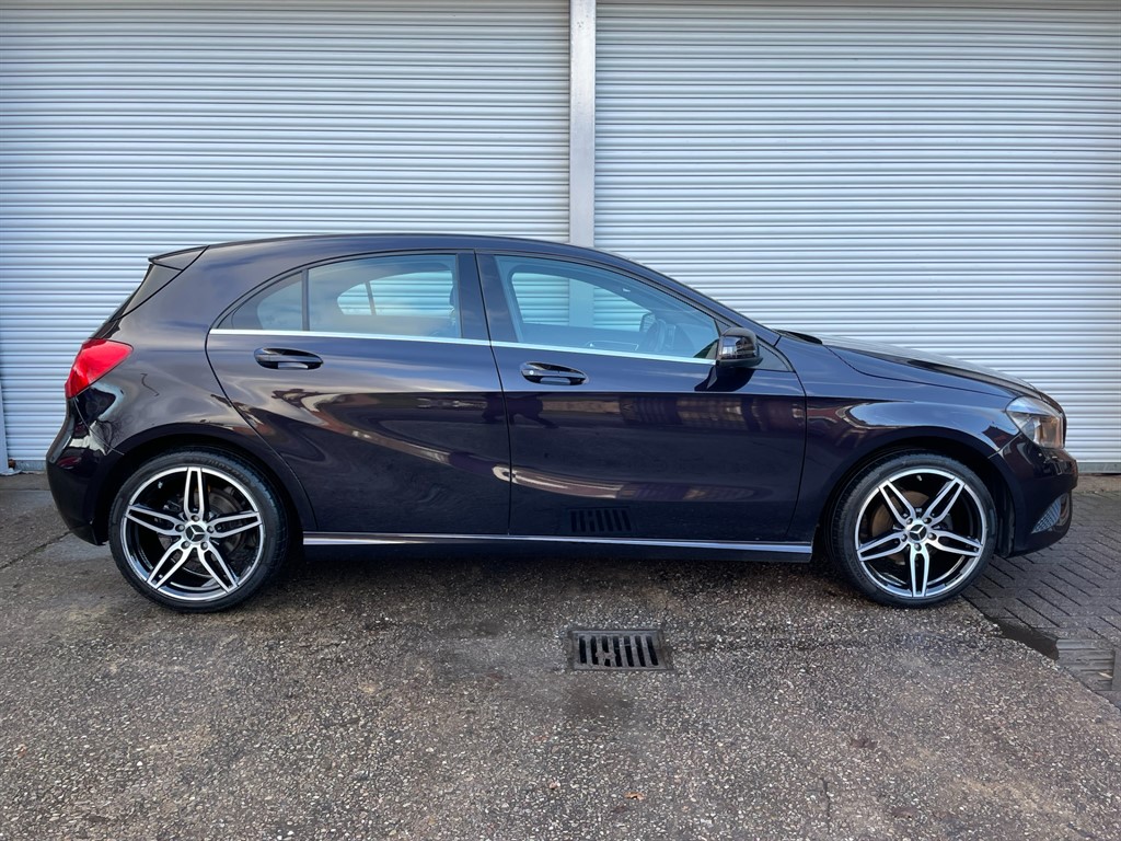 Used Mercedes-Benz A-Class 2015 for sale - 76603074: Photo 3