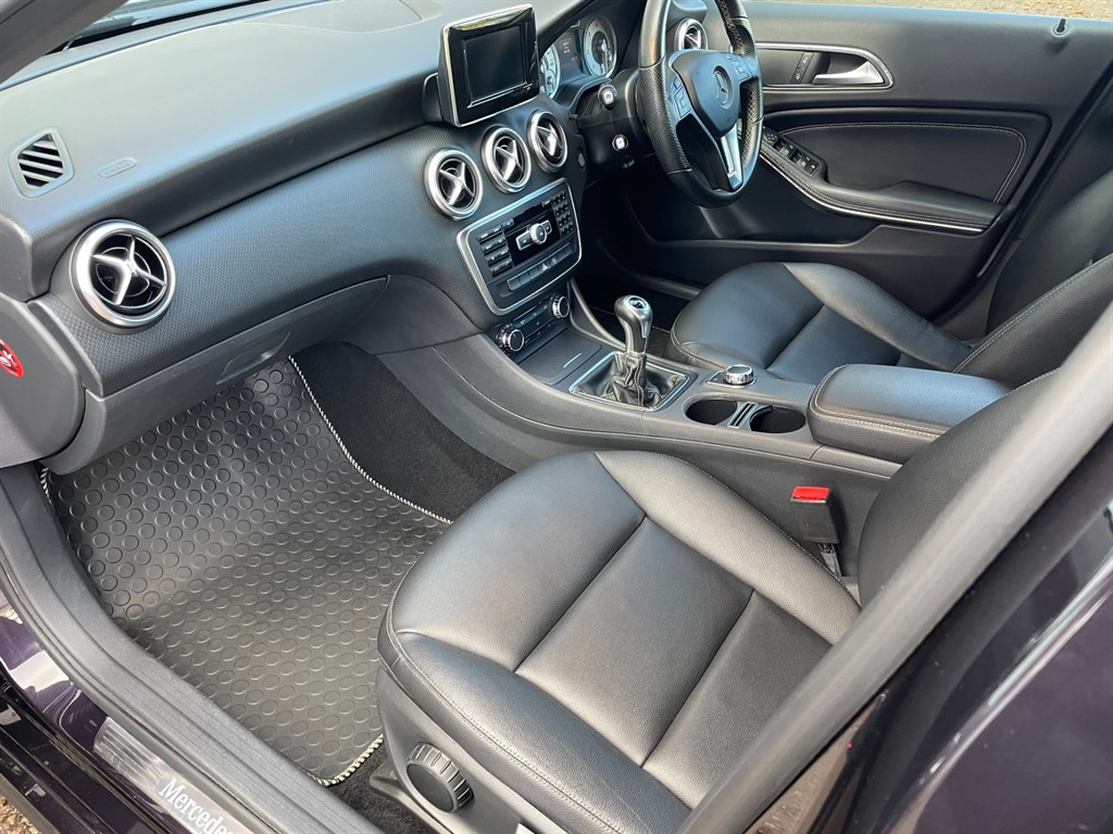 Used Mercedes-Benz A-Class 2015 for sale - 76603074: Photo 8