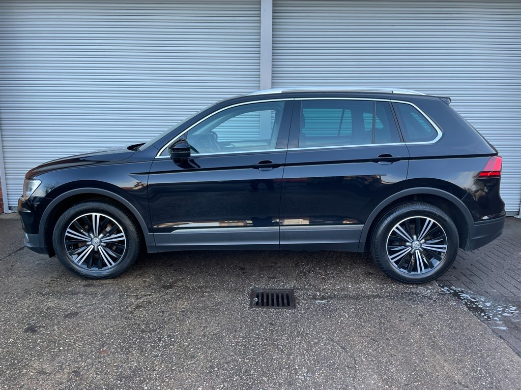 Used Volkswagen Tiguan 2017 for sale - 77381264: Photo 4