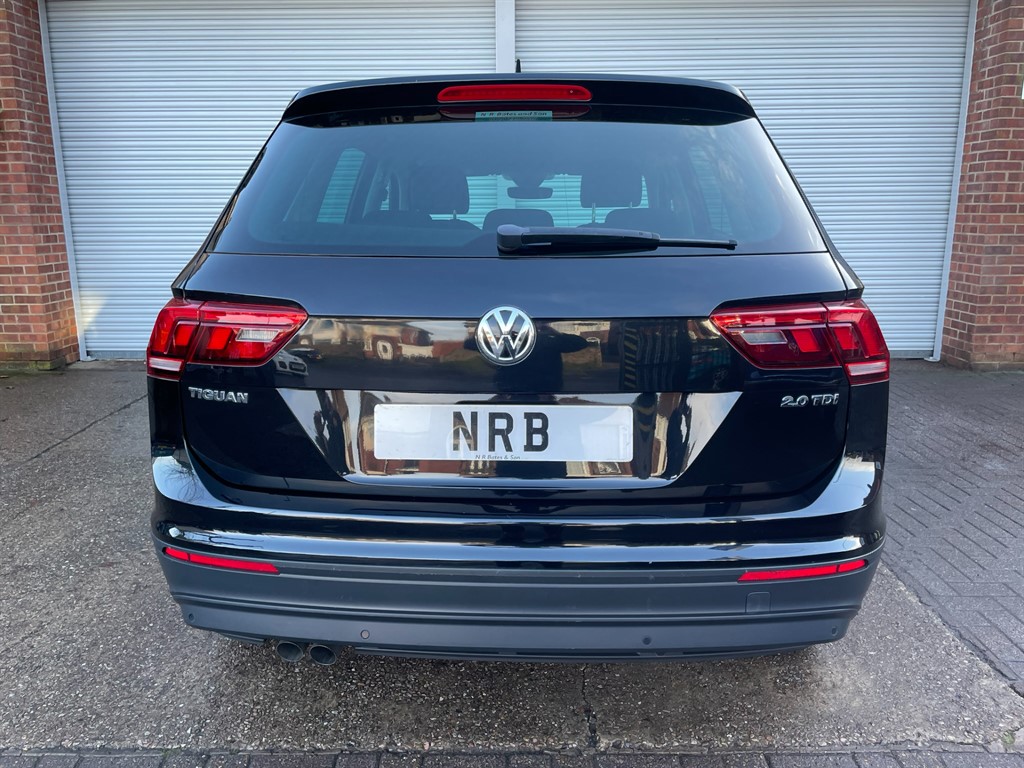 Used Volkswagen Tiguan 2017 for sale - 77381264: Photo 5