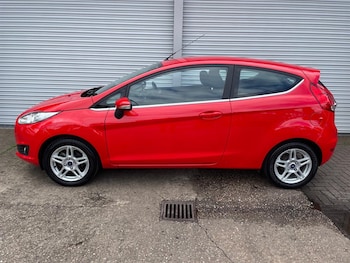 Used Ford Fiesta 2013 for sale - 75595884: Photo