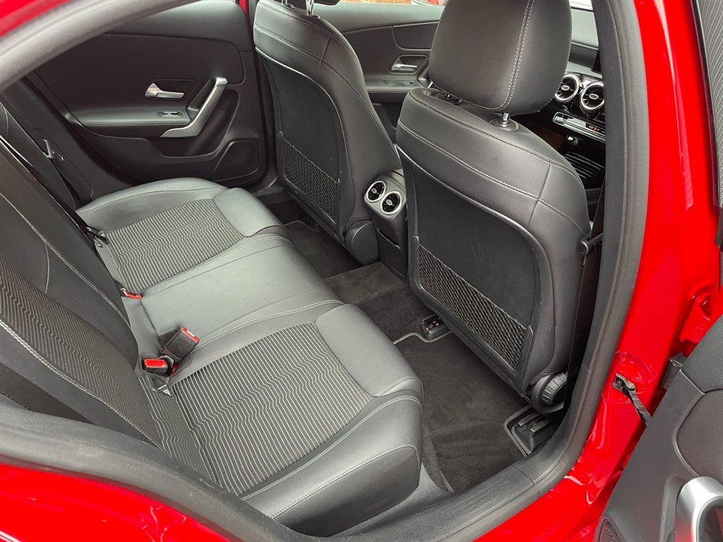 Used Mercedes-Benz A-Class 2019 for sale - 76563930: Photo 8