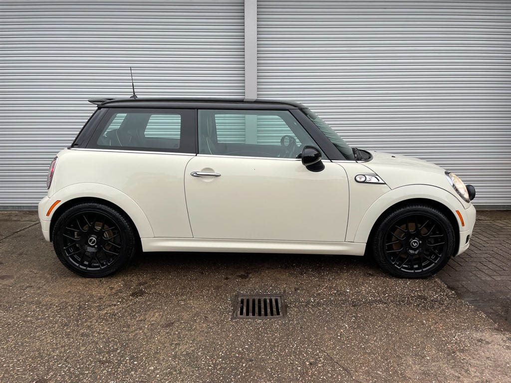 Used MINI Hatch 2010 for sale - 77545531: Photo 3