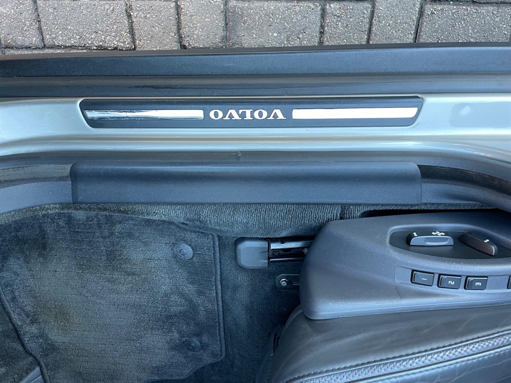 Used Volvo XC70 2013 for sale - 76079518: Photo 13