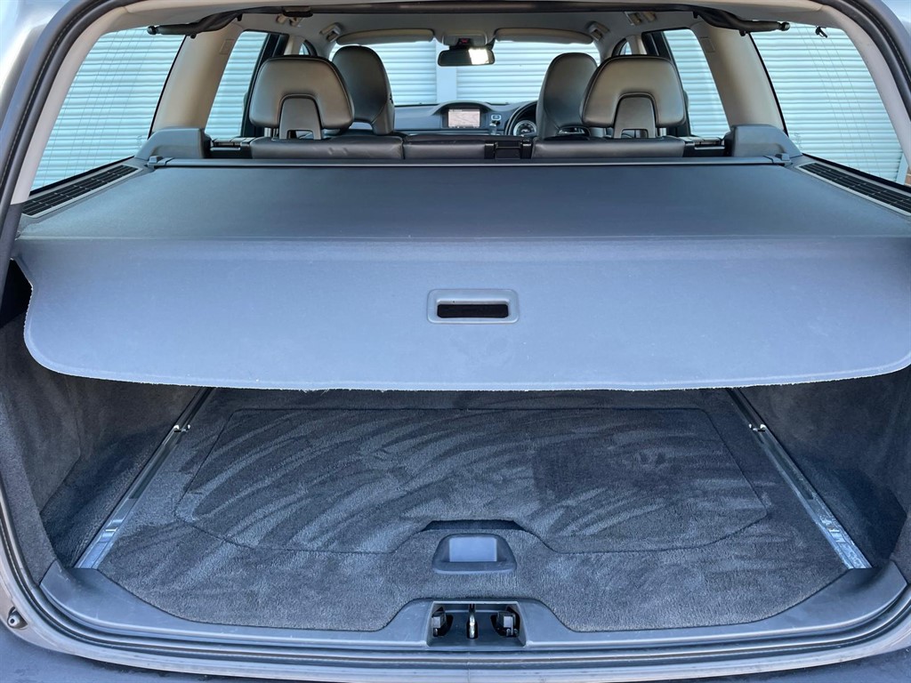 Used Volvo XC70 2013 for sale - 76079518: Photo 17