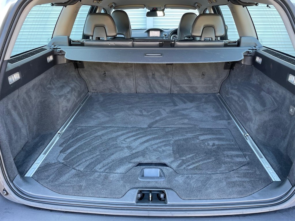 Used Volvo XC70 2013 for sale - 76079518: Photo 19