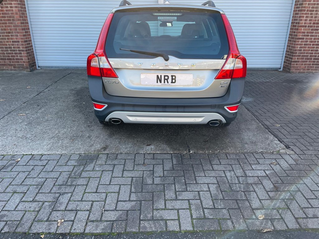 Used Volvo XC70 2013 for sale - 76079518: Photo 5