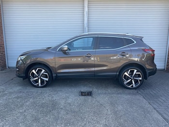 Used Nissan Qashqai 2017 for sale - 75572189: Photo