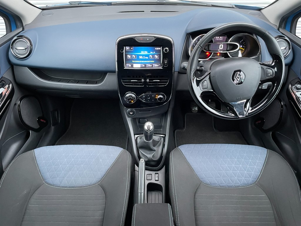 Used Renault Clio 2015 for sale - 77648457: Photo 12