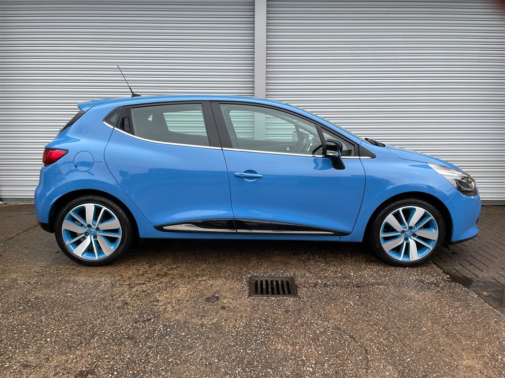 Used Renault Clio 2015 for sale - 77648457: Photo 3