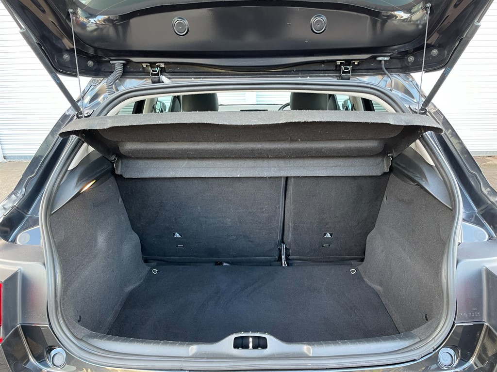 Used Citroen C4 Cactus 2019 for sale - 77877940: Photo 15