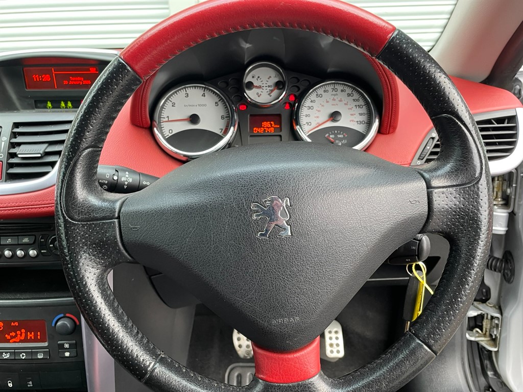 Used Peugeot 207 2007 for sale - 77274635: Photo 12