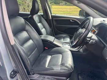 Used Volvo XC70 2011 for sale - 79836268: Photo