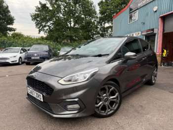 Used Ford Fiesta 2017 for sale - 74921079: Photo