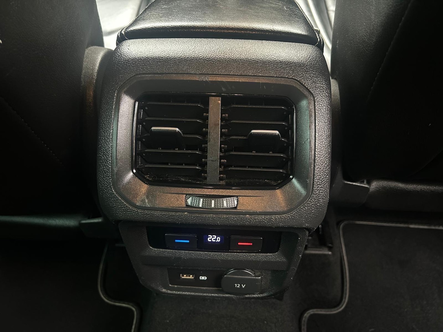 Used Volkswagen Tiguan 2018 for sale - 76994550: Photo 16