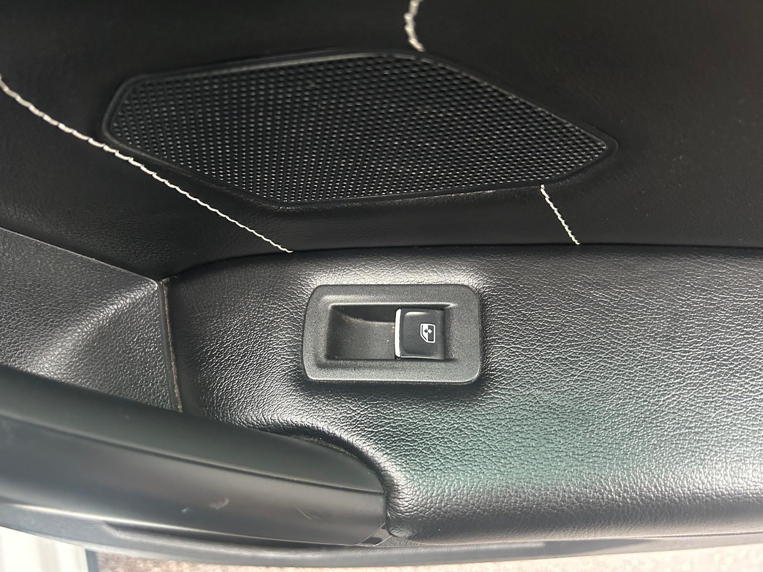 Used Volkswagen Tiguan 2018 for sale - 76994550: Photo 18