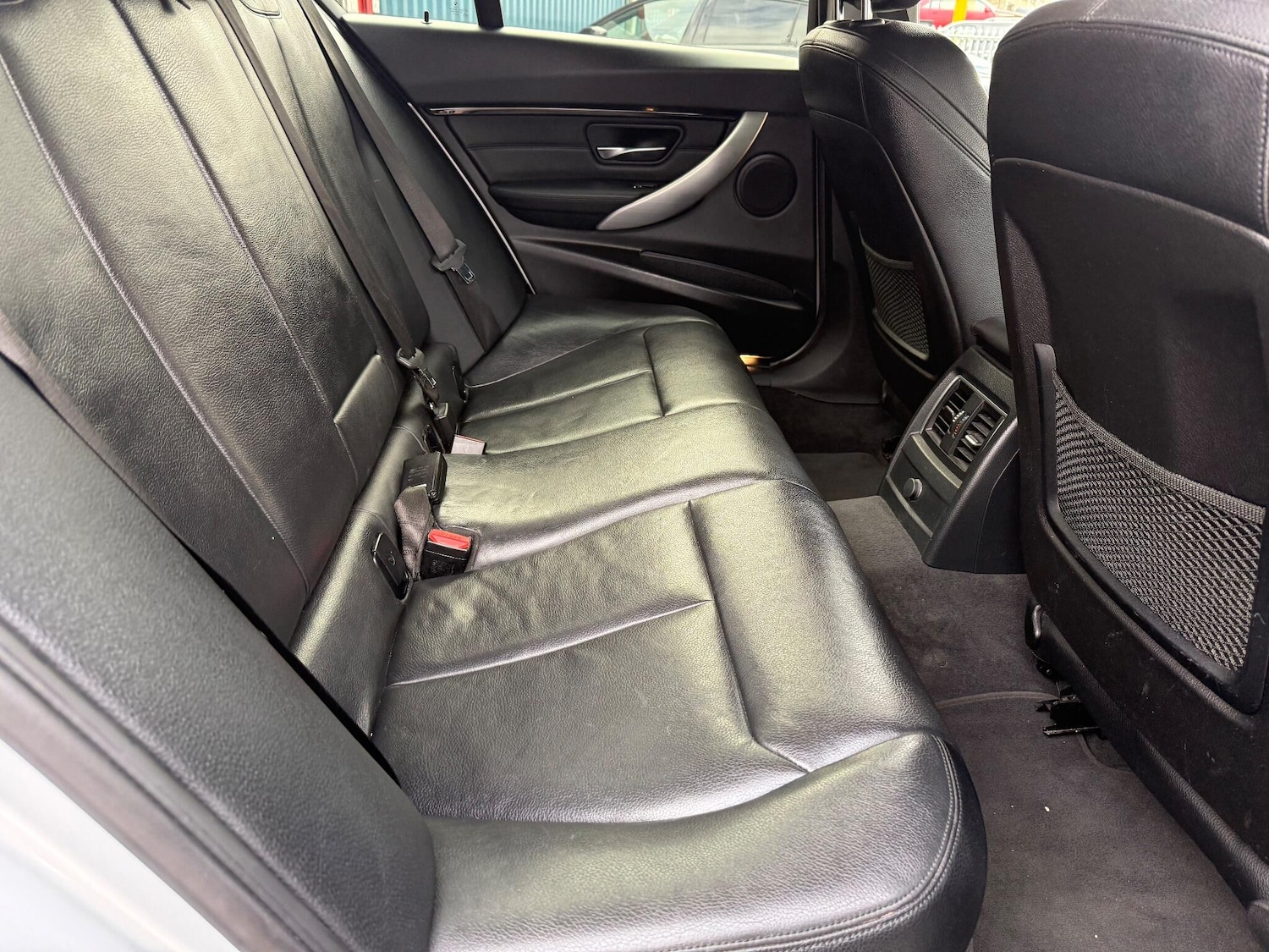 Used BMW 3 Series 2017 for sale - 76996019: Photo 18