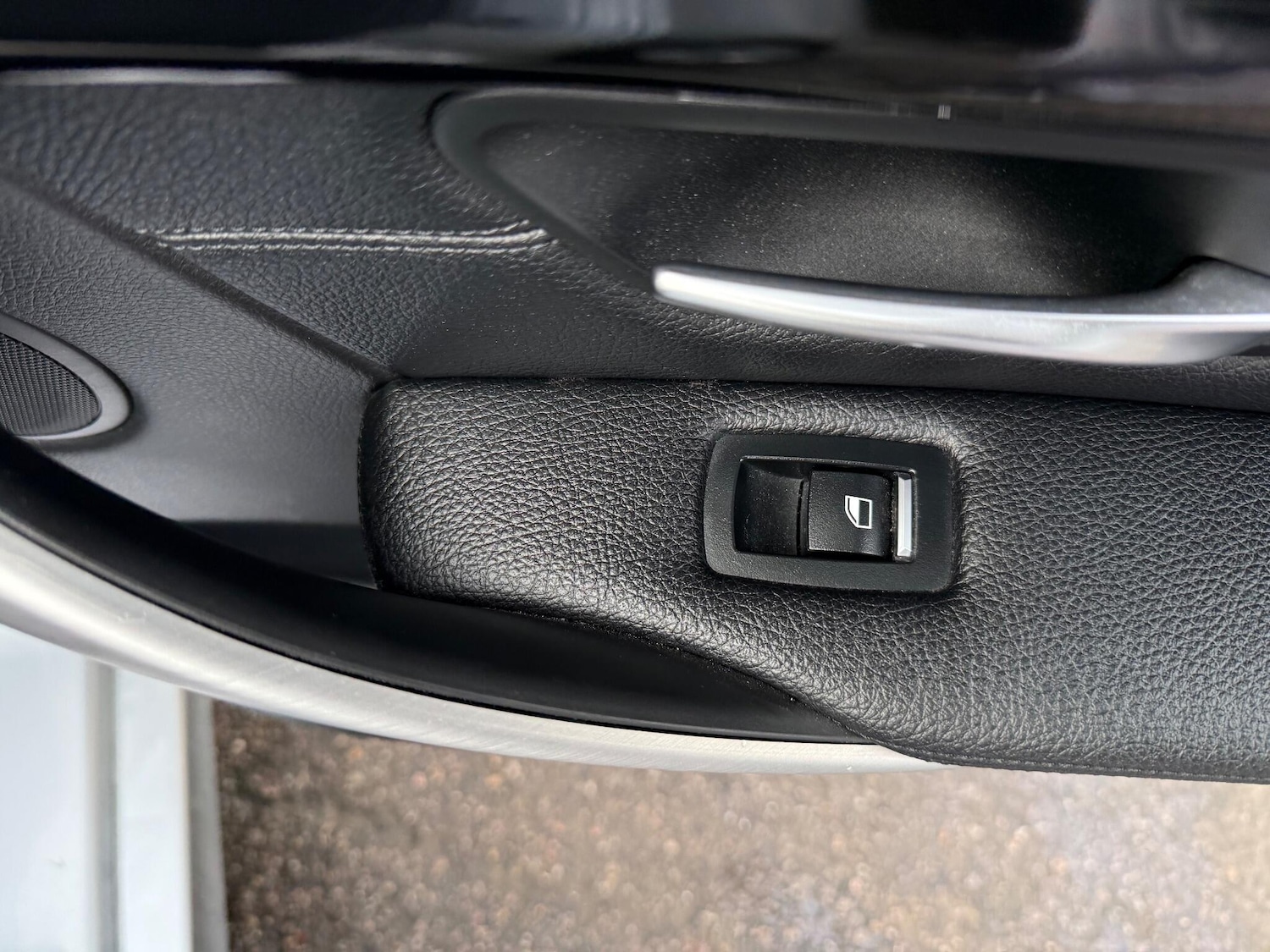 Used BMW 3 Series 2017 for sale - 76996019: Photo 19