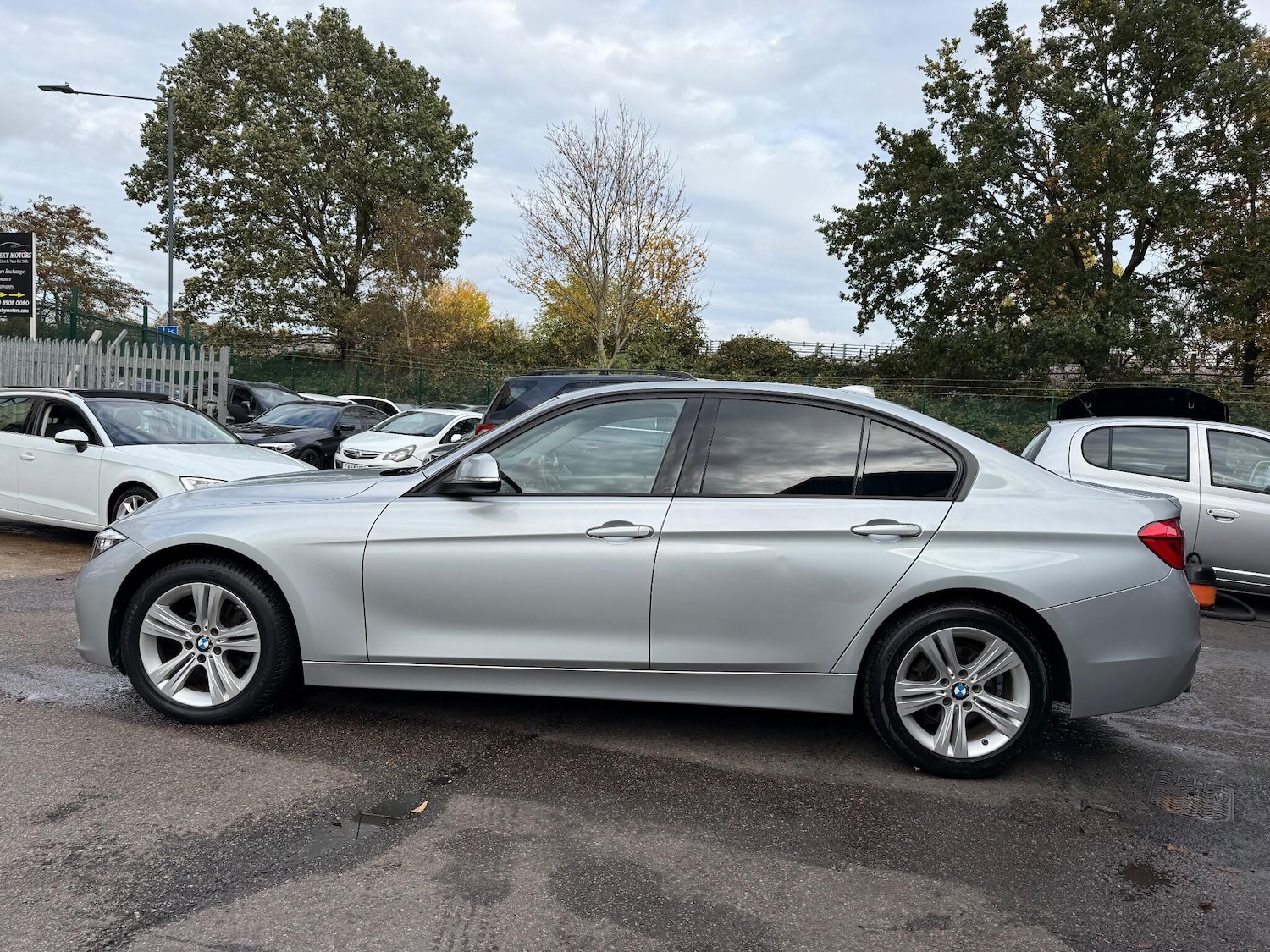 Used BMW 3 Series 2017 for sale - 76996019: Photo 24