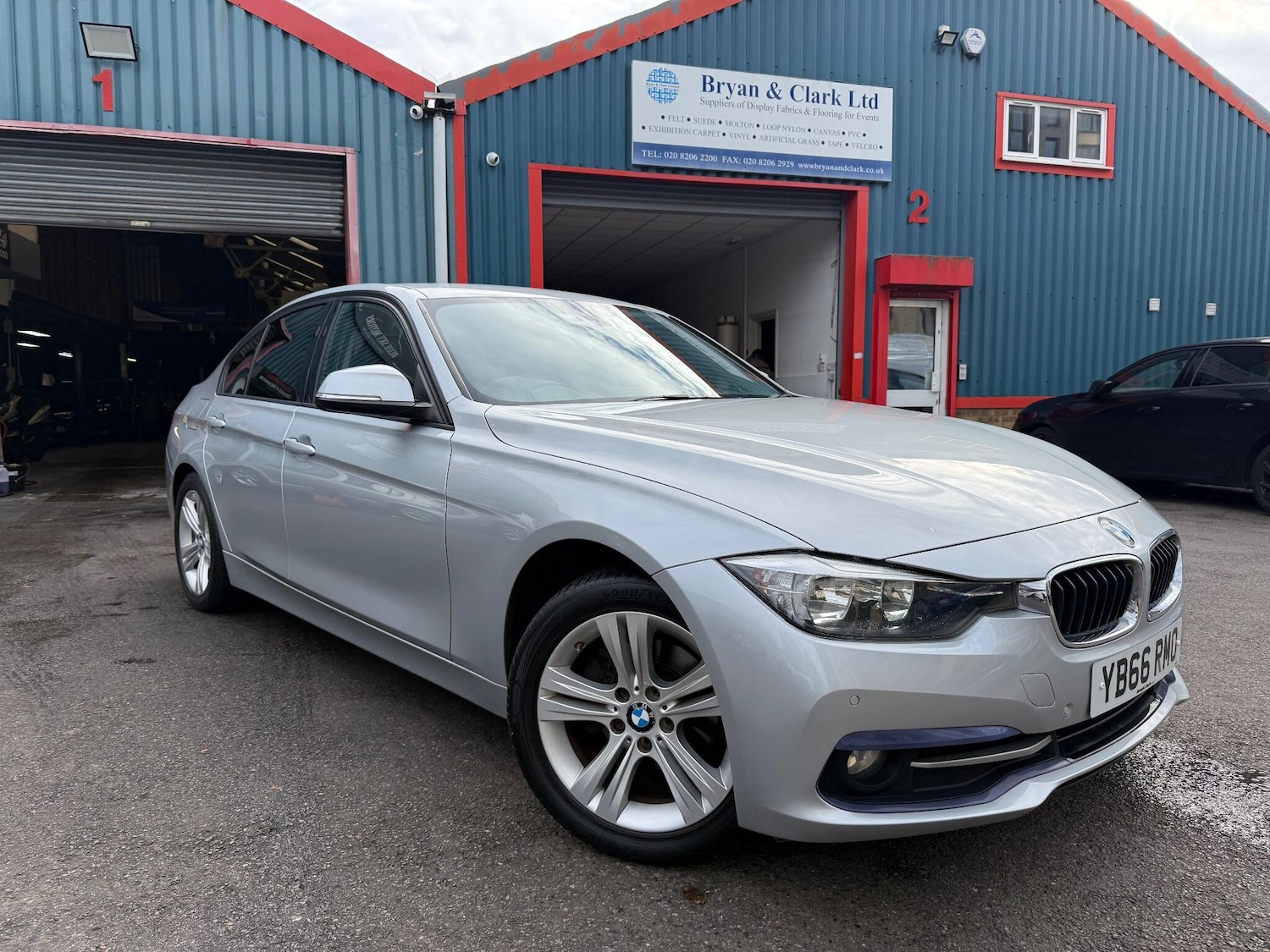 Used BMW 3 Series 2017 for sale - 76996019: Photo 3