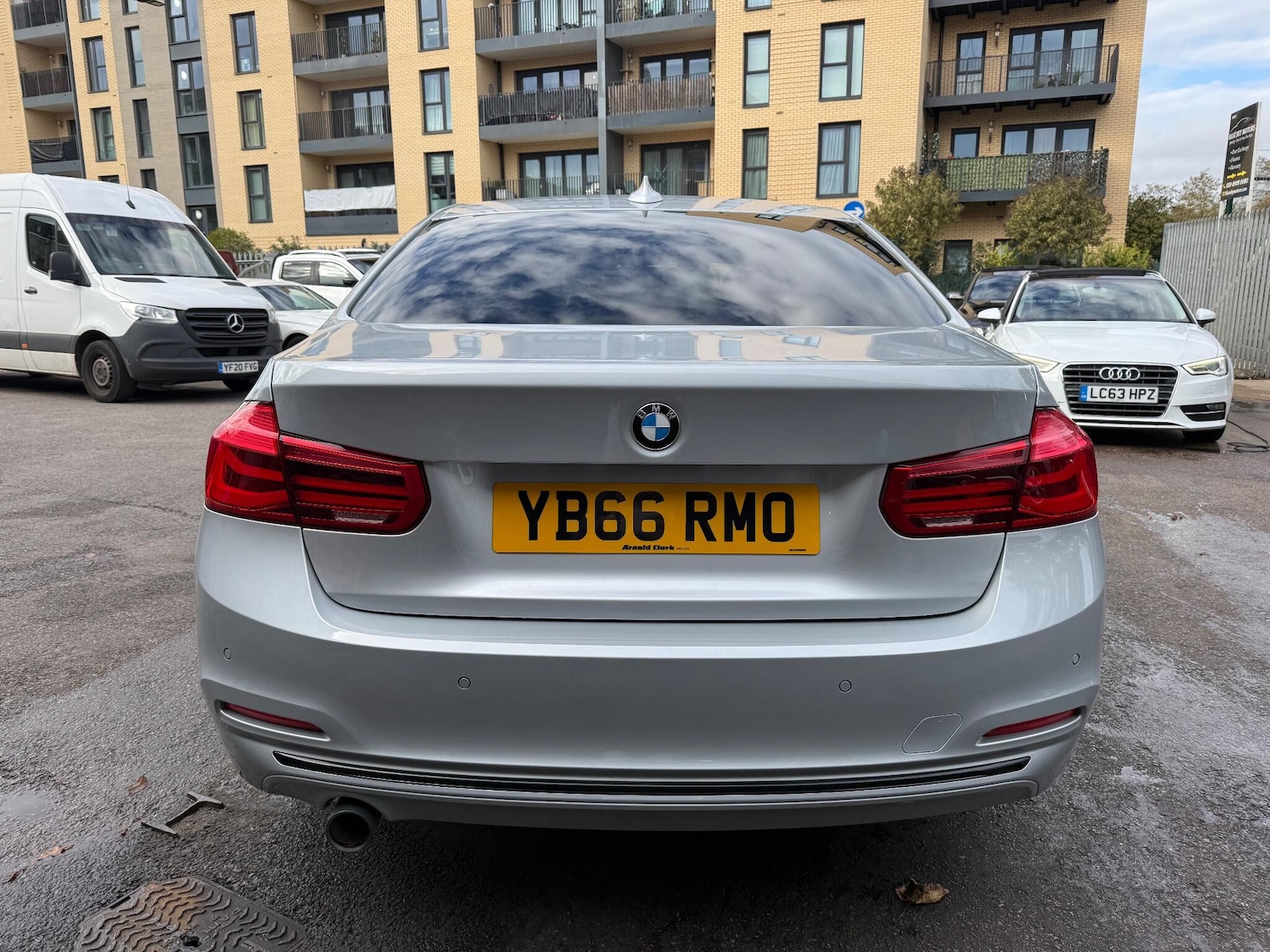 Used BMW 3 Series 2017 for sale - 76996019: Photo 4