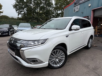 2018 (68) - 2.4h TwinMotor 13.8kWh 4h CVT 4WD Euro 6 (s/s) 5dr